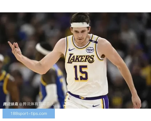 湖人后卫里夫斯左侧腹斜肌二级拉伤预计缺席四至六周